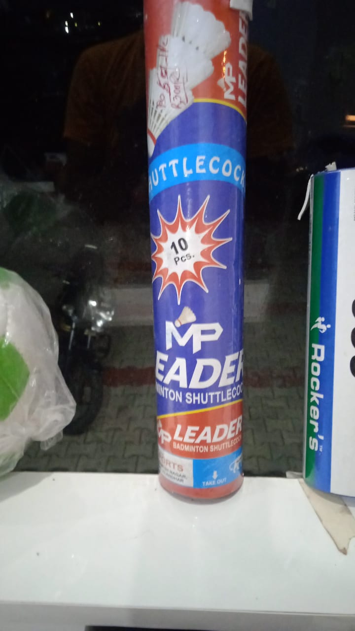 Leader Badminton Shuttlecock (Age 10–12)